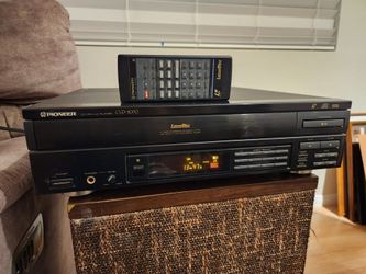 Vintage Pioneer LaserDisc +Remote