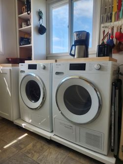2021 Miele washer and dryer $1,500