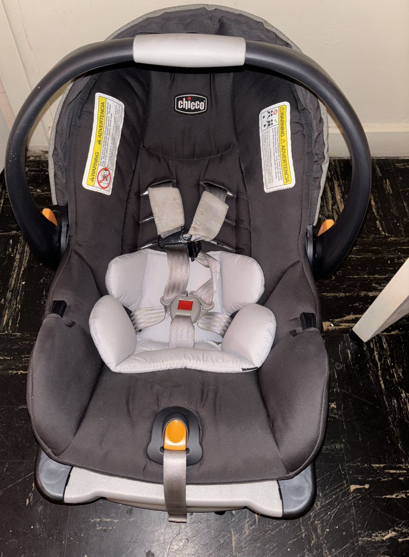 Infant car seat