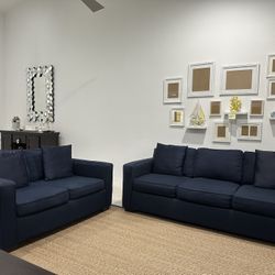 Sofa and loveseat set