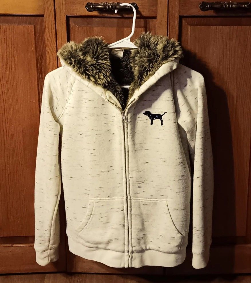 NWOT, VICTORIA'S SECRET "LOVE PINK" FAUX FUR FULL ZIP HOODIE. SMALL