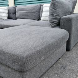 FREE DELIVERY!!! Coaster "Serene" 4pc Modular Couch ($2.3K Retail...60% OFF!!!)