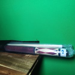 Pool Stick Cue and Case New 18