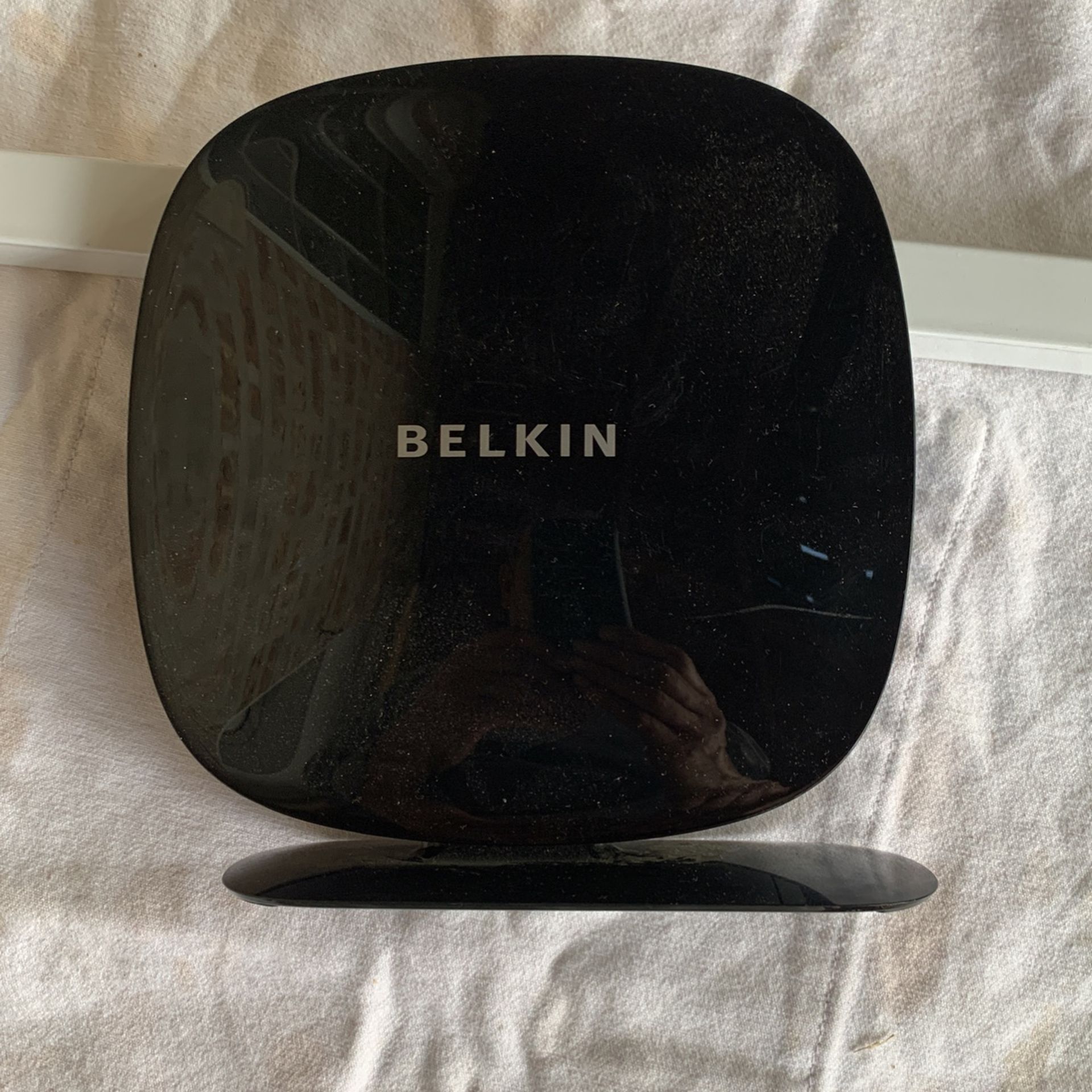 Belkin N600 DB Wireless N+ Router Model F9K1102v1