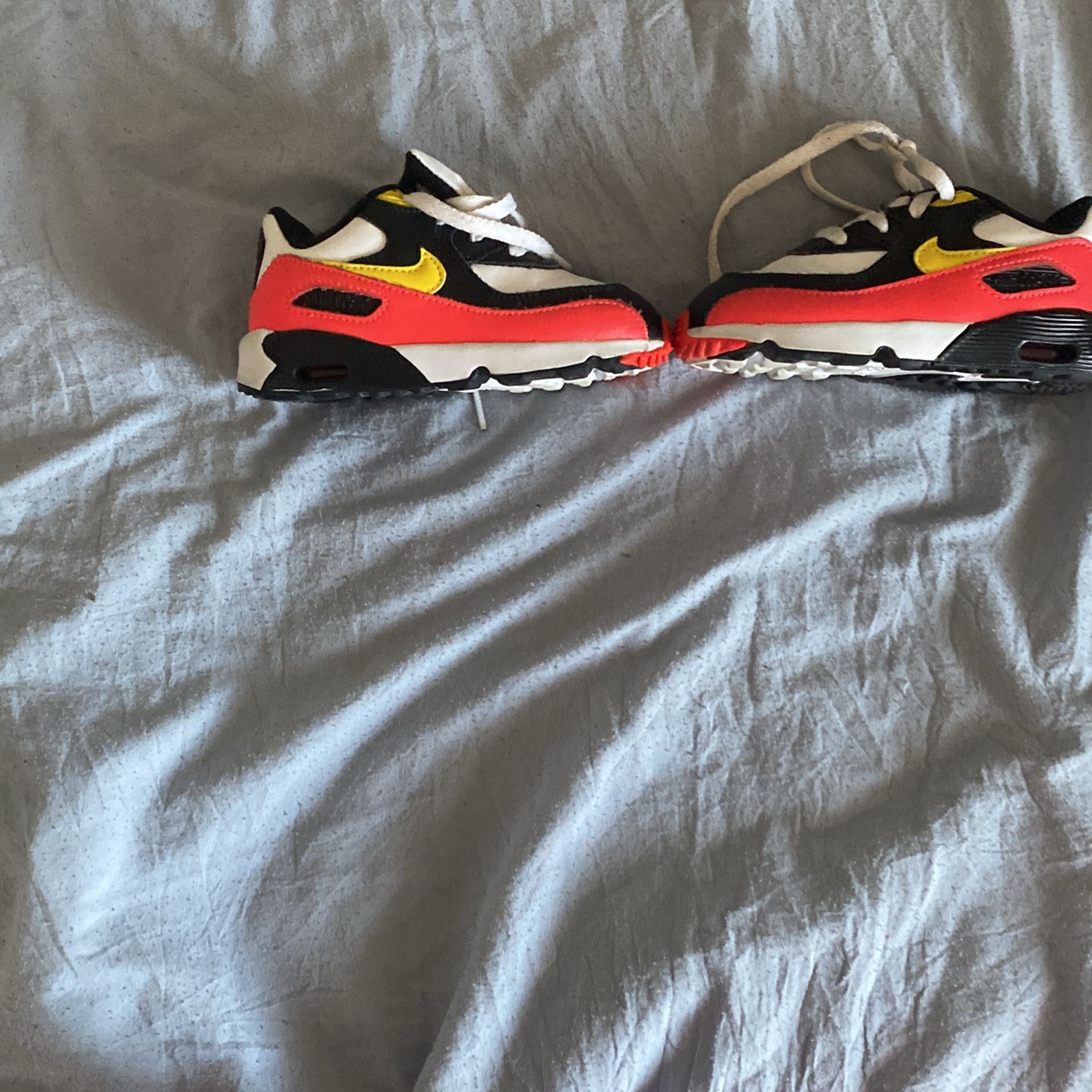 Nike Air Max (8C)