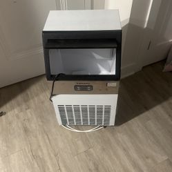 Ice Machine 