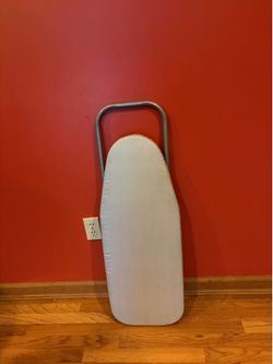 Mini ironing board