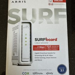 ARRIS SURFboard SB8200 DOCSIS 3.1 Cable Modem
