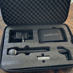 Shure Beta 58A GLX-D24+ System