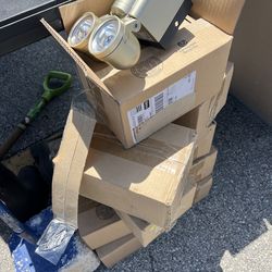 Motion censored battery powered lights