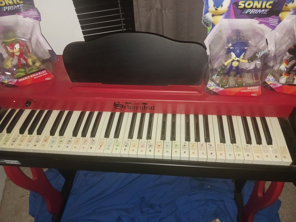 Schoenhut My First Piano Red/Black