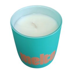  A Melto Candle