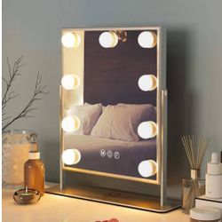 NICE white Hollywood vanity makeup Mirror with adjustable touchscreen lighting!