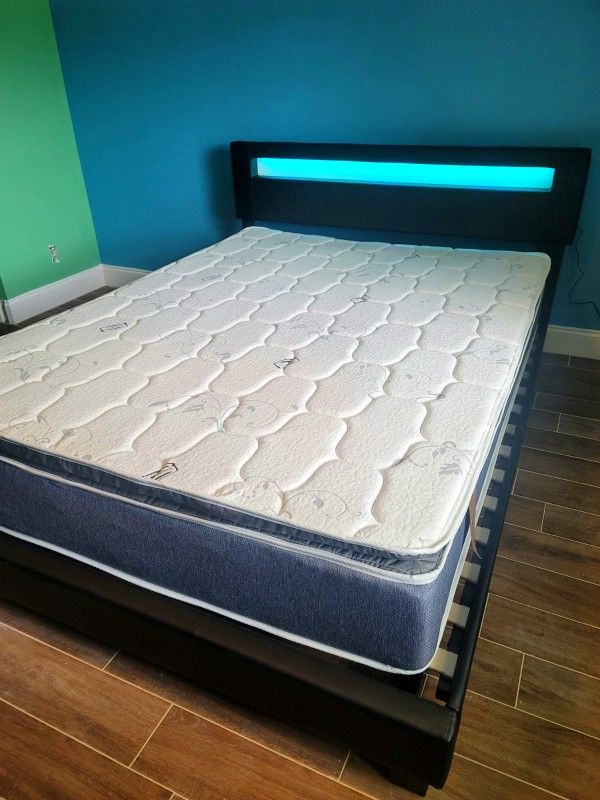 NEW Pillowtop QUEEN mattress & BOX spring. Bed frame not included on offer