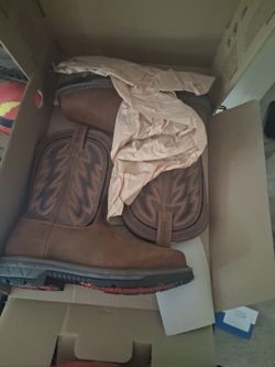 Boots for sell 240