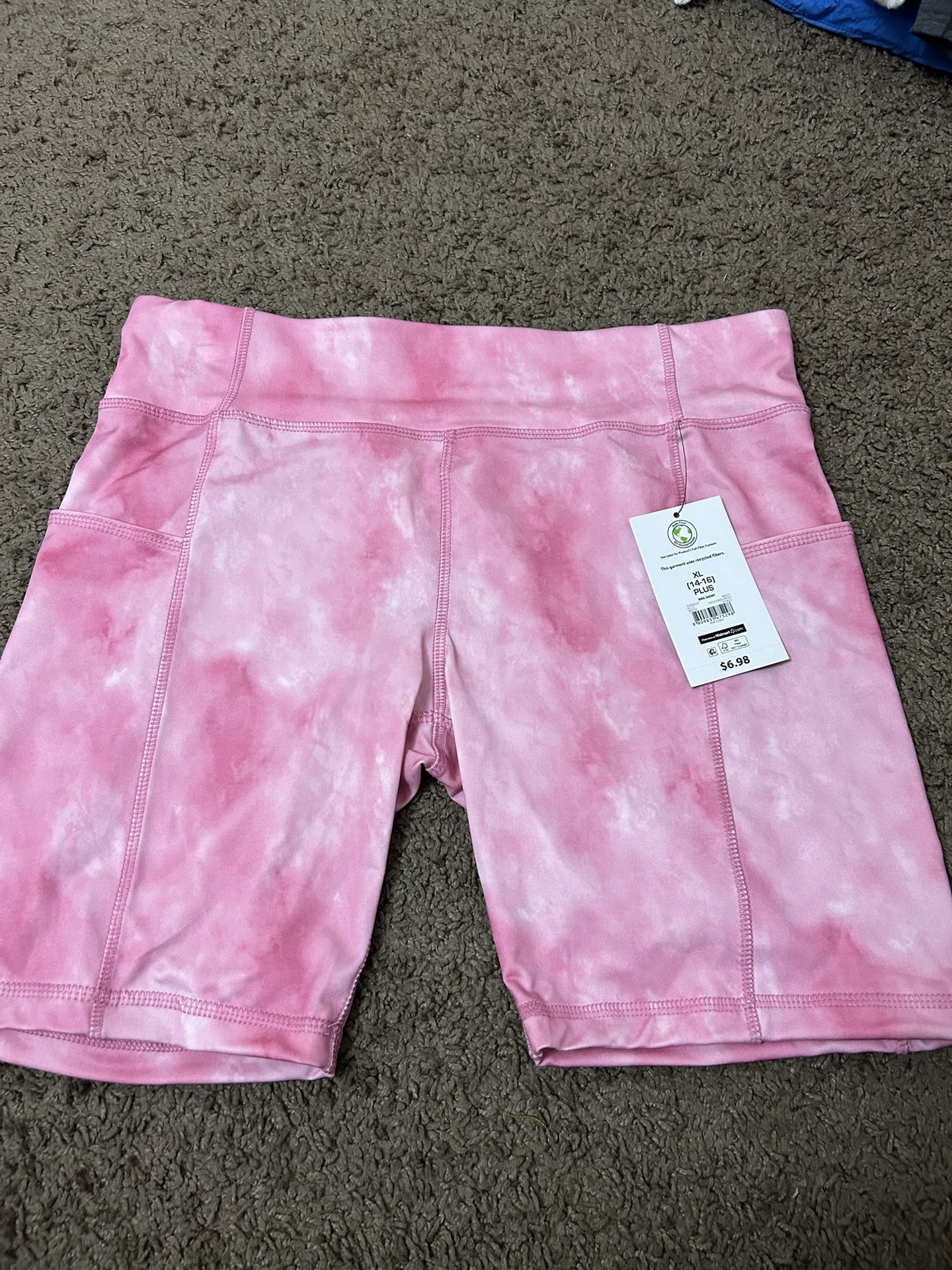 Woman’s Pink Bike Shorts