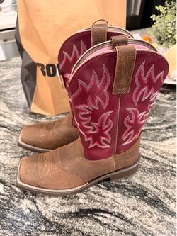 Ariat Delilah Java size 8b