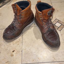 Red Wing Irish Setter Wingshooter Waterproof Safety Toe Work Boots for Men 