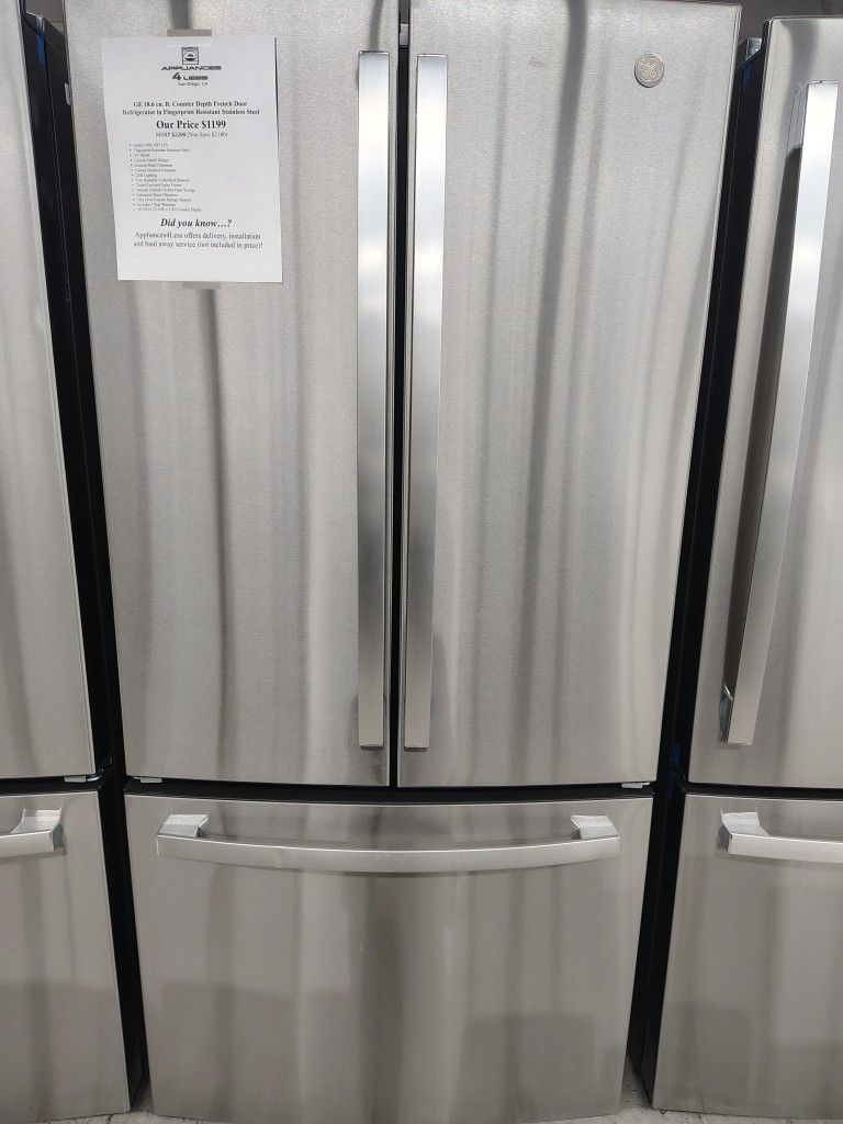 $1199(MSRP$2299) GE French 3 Door Refrigerator With Internal Water Dispenser and Turbo Cool