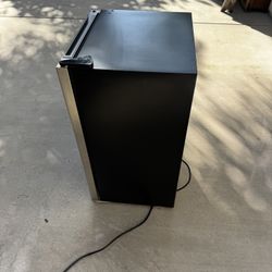 Insignia Mini Fridge
