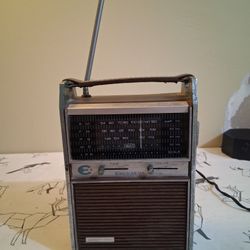Very Old But Working AM/FM Portable Radio
