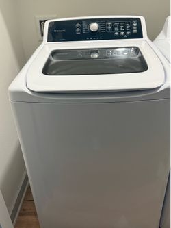 Frigidaire washer and dryer