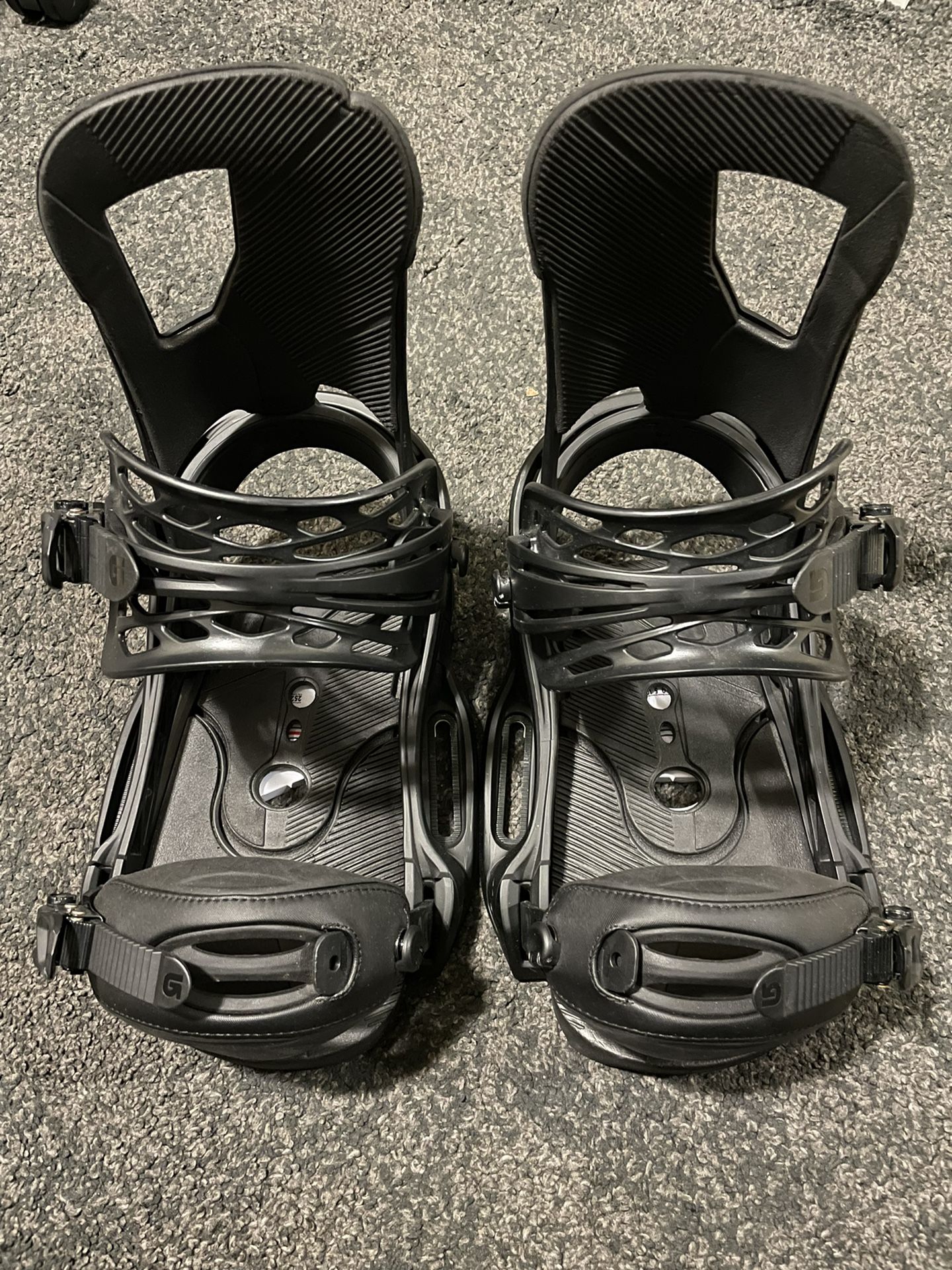 Snowboard Bindings - 2019 Burton Cartel