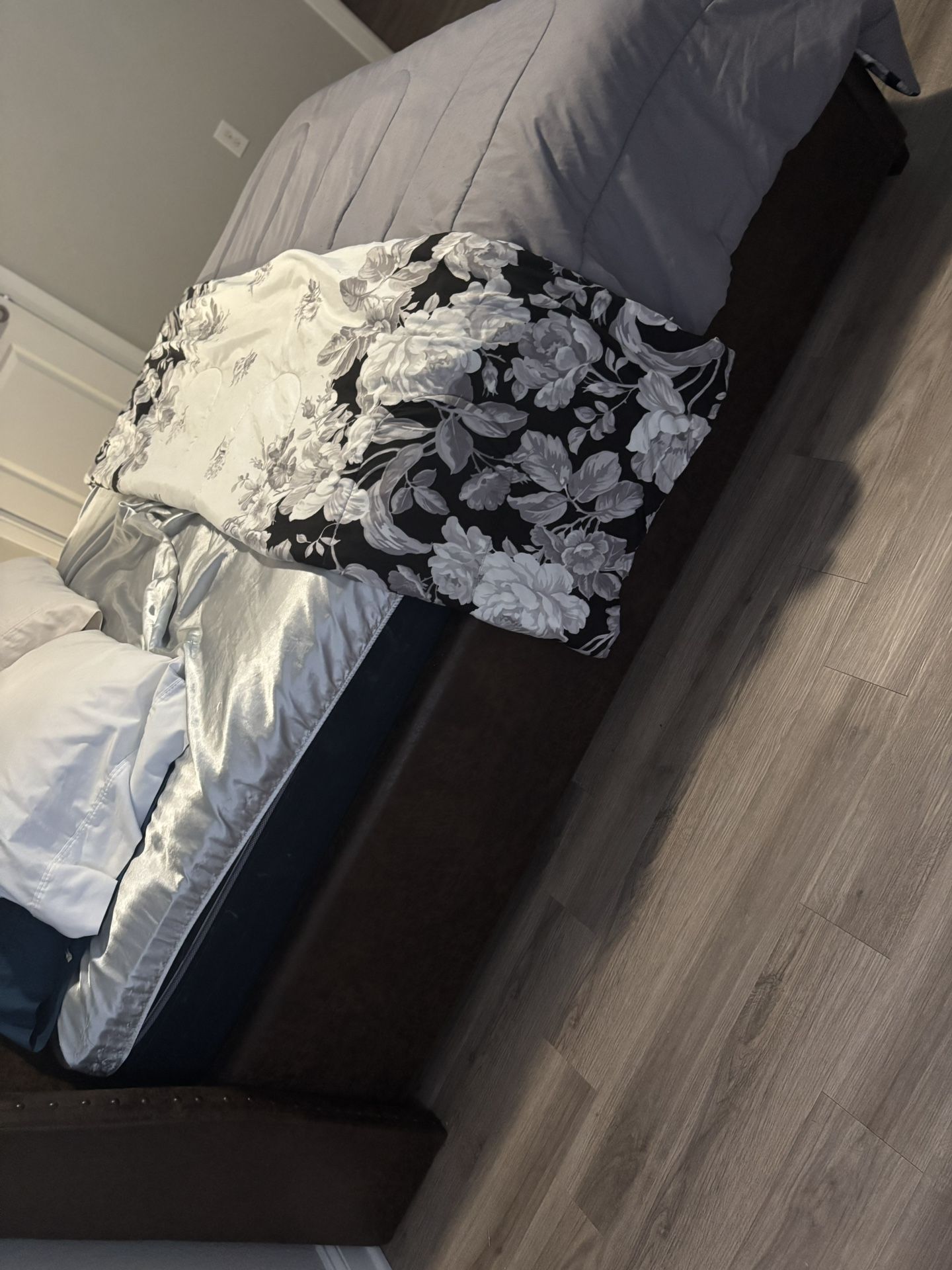 Bed Frame, Headboard Queen Size