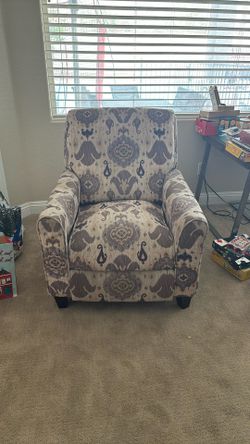 RC Willey Recliner Lazy Boy Chair