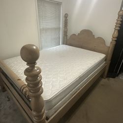 Queen Size Bed Frame w/ Storage Chest