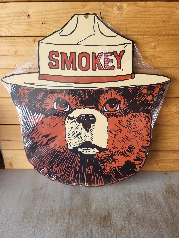 Cool Smokey Bear Head Cutout Metal Sign 14"x14"