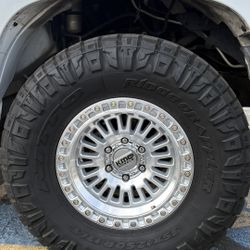 Kmc 17’s Bead Locks On Nitto Ridge Grapplers 35’s