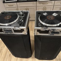 Excellent Condition DJ Equipment Set 