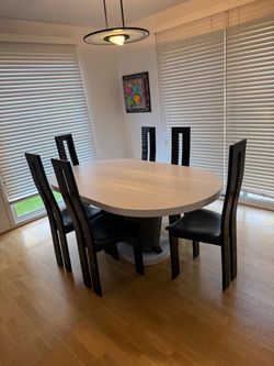 Oval Dining Table Set with 6 Black Chairs