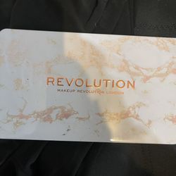 New Revolution Make UpLobdon 