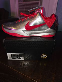 Kobe 5 Protro Caitlyn Clark