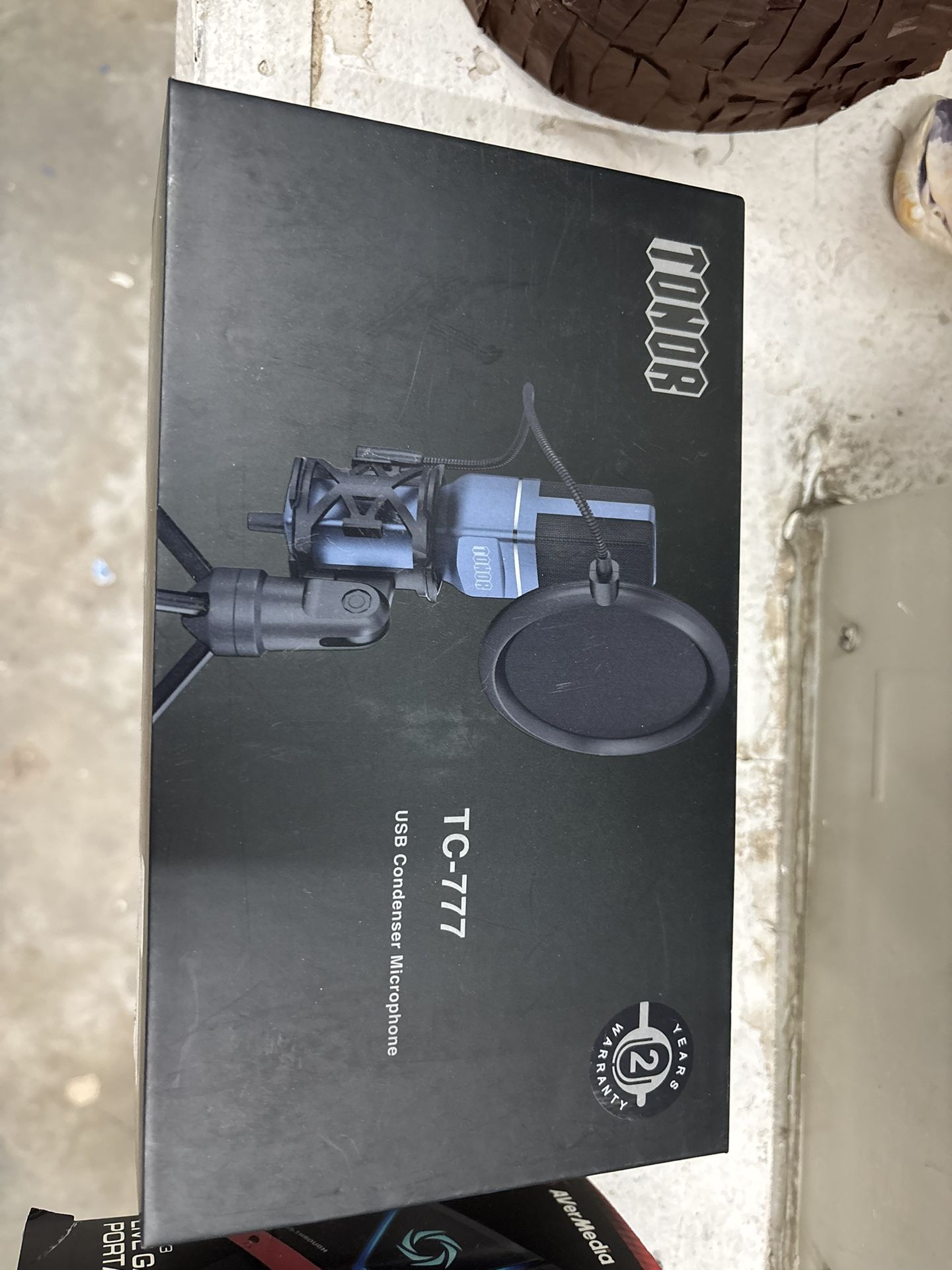 Microphone