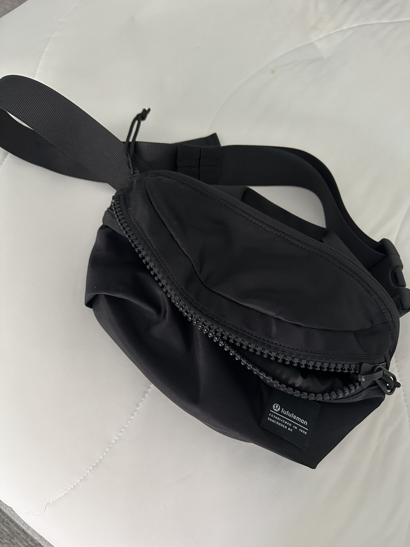 Lululemon Black Belt Bag