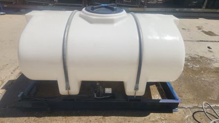 335gal tank on skid