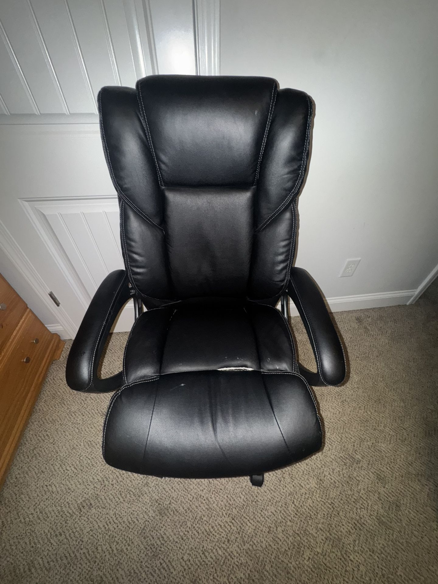 Black Leather Executive Office Chair