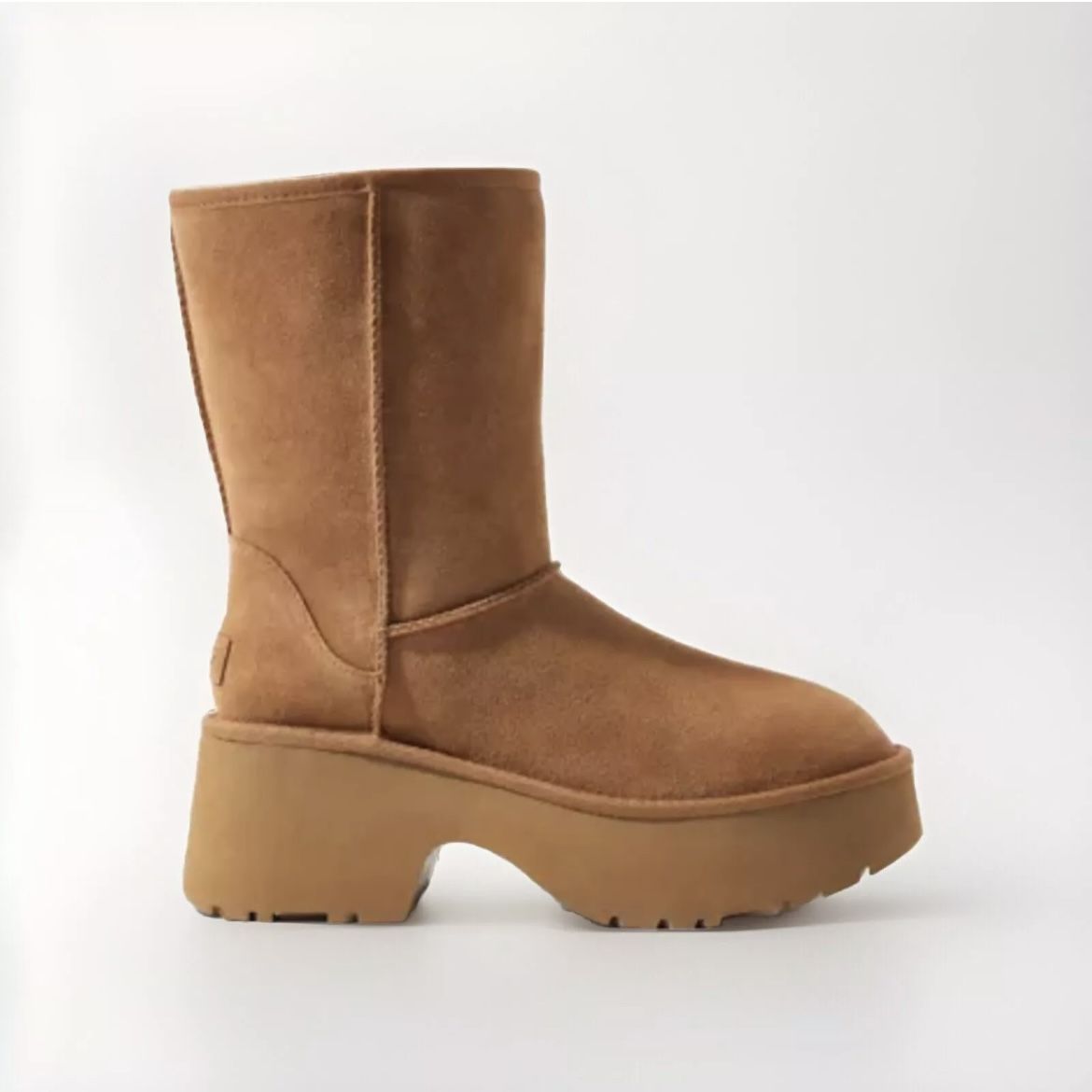 Brand New Platform Ugg Boots