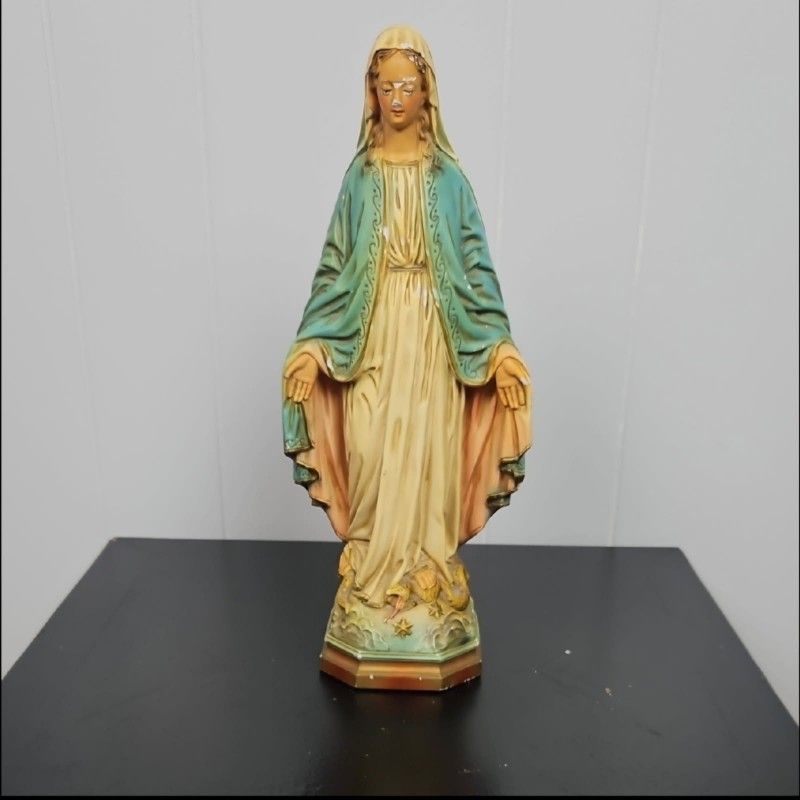 Vintage Virgin Mother Mary Chalkware Statue