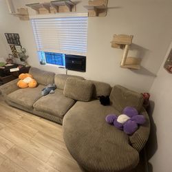 Sofa  Usado Lo Compré Ase 4 Meces. En Muy Buenas Condiciones 