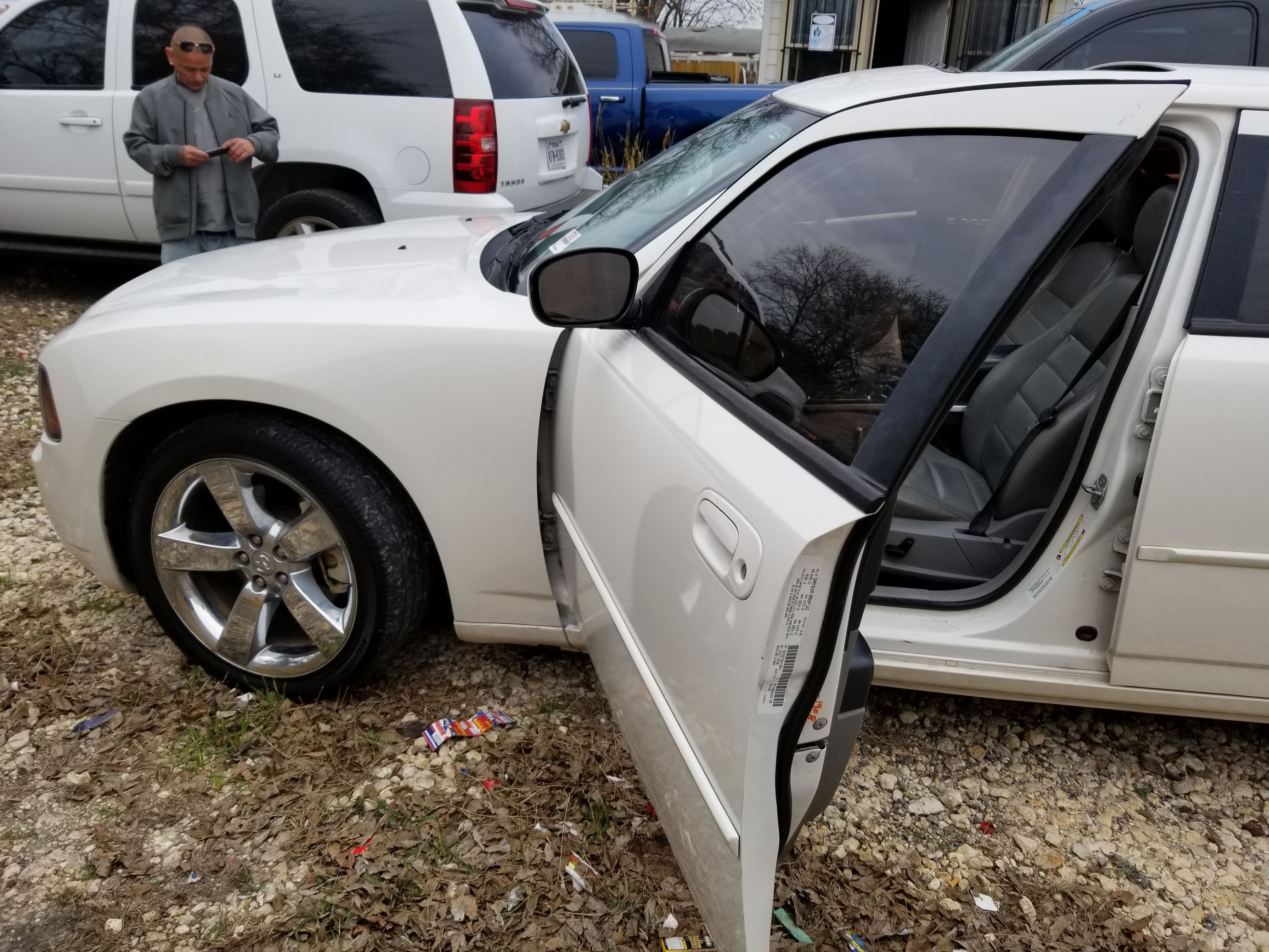 MERLOS AUTO SALES llc