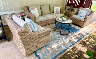 Patio set