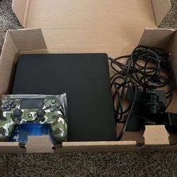 PS4 Slim