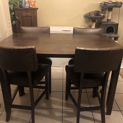Dining Room Table Set 