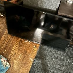 40" Westinghouse Flatscreen Smart Tv 