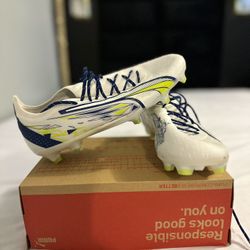 Soccer Cleats 101 Puma Christian Pulisic Collection May Pack Ultra Ultimate  Size7