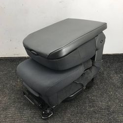Front Center Jump Seat Console For A 2010 Dodge Ram Middle Stock #8764